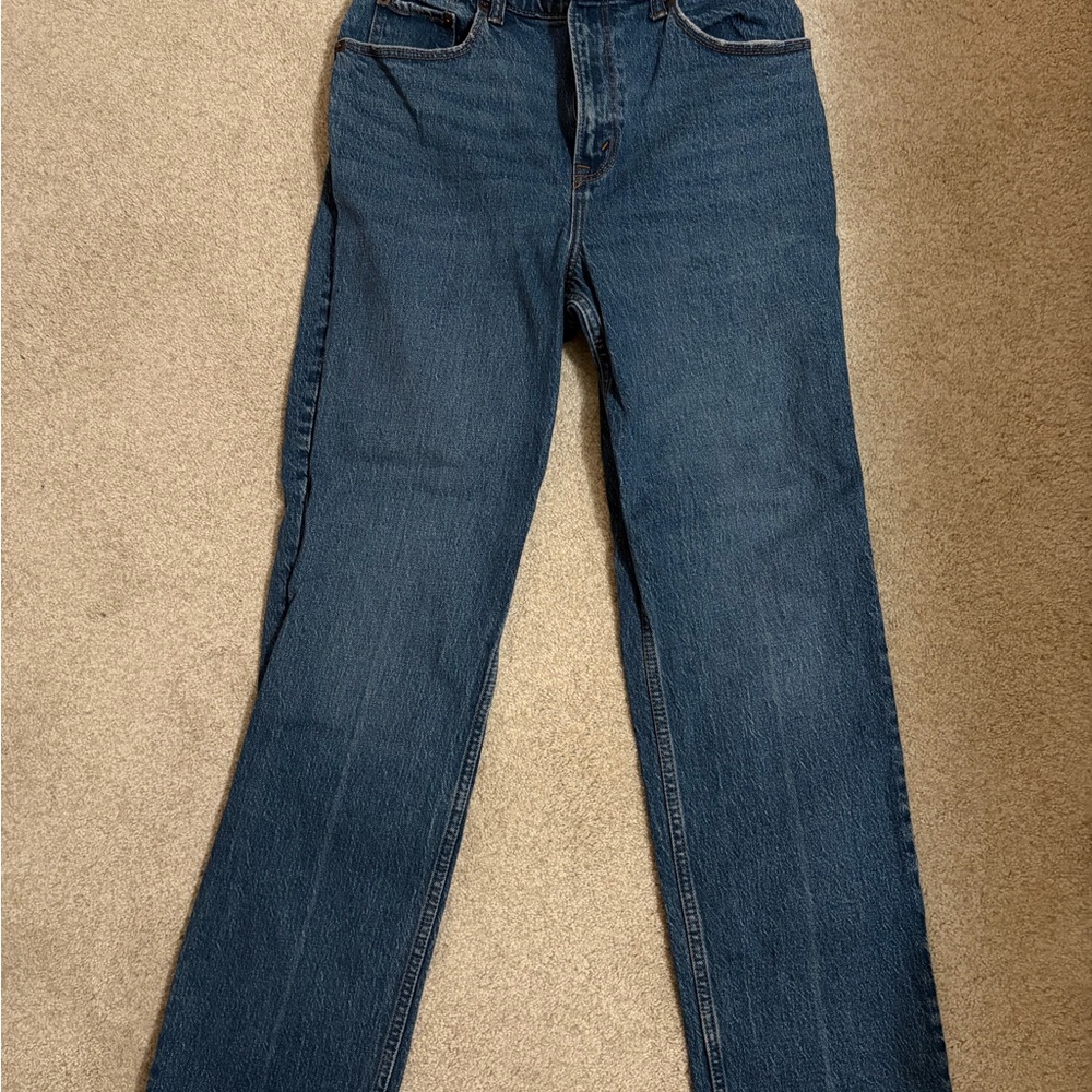 Abercrombie & Fitch High-Rise Straight Jeans in Dark Blue